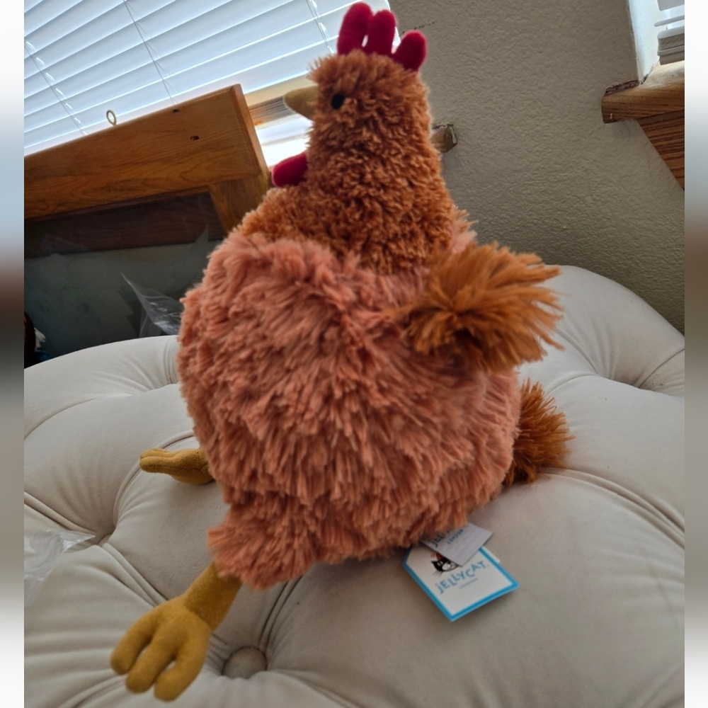 Jellycat Cecile Chicken 9.1x3.9x5.1" Soft & Plush NWT Authentic - Picture 2 of 5